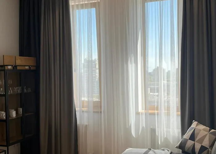 Apartman современная с видом на море рядом с парком шевченко, тихий центр, ланжерон Odessza