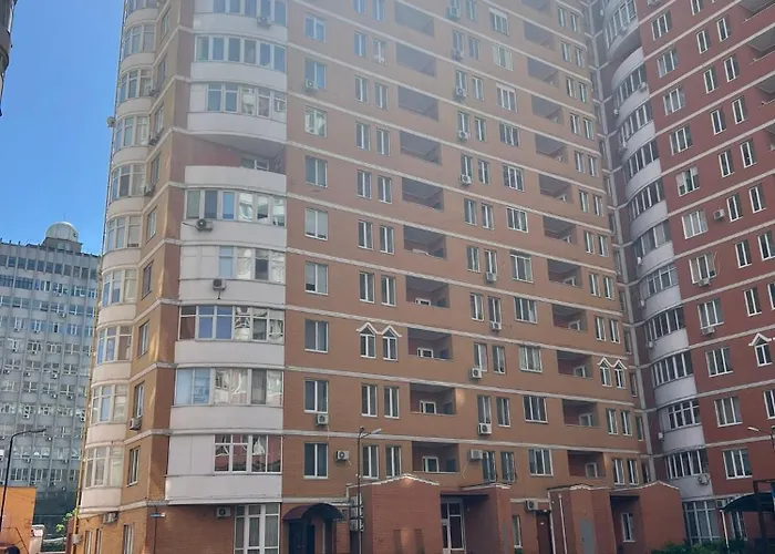 современная с видом на море рядом с парком шевченко, тихий центр, ланжерон 公寓 敖德萨