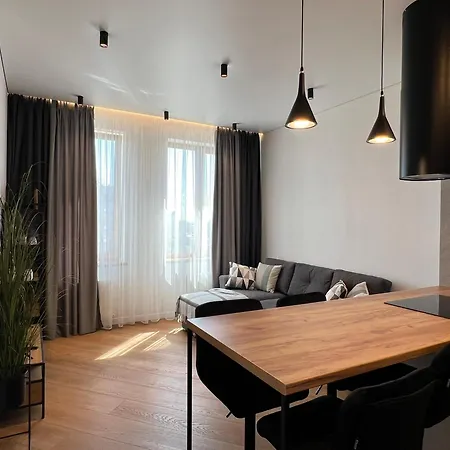 современная с видом на море рядом с парком шевченко, тихий центр, ланжерон Appartement