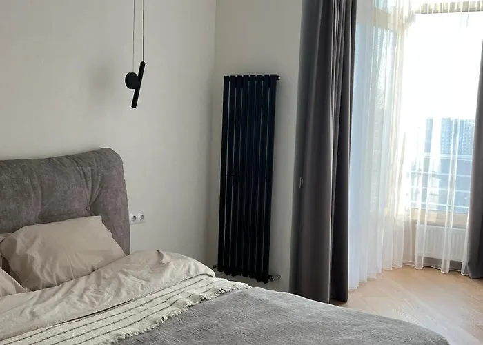 современная с видом на море рядом с парком шевченко, тихий центр, ланжерон Appartement